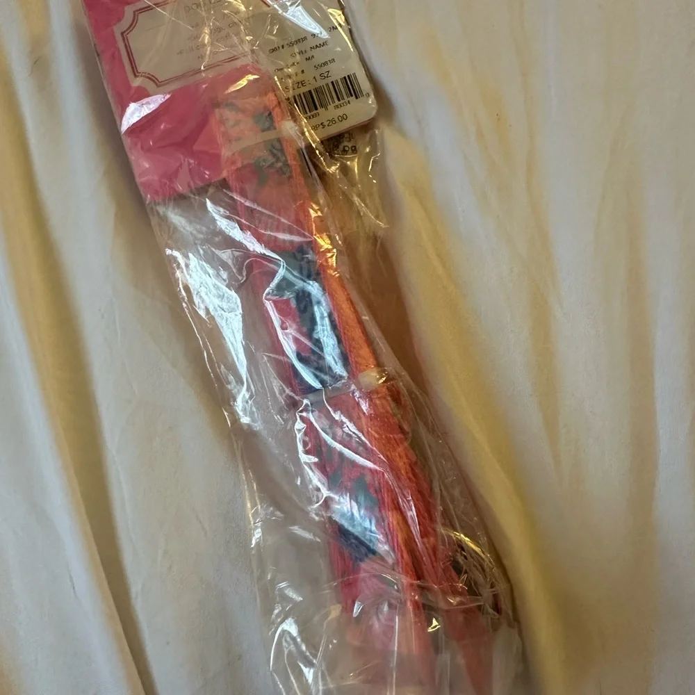 NWT LILLY PULITZER DOG LEAD 4.5 L X .75 W